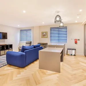 Apartment - Hudson Quarter With Free Parking, York